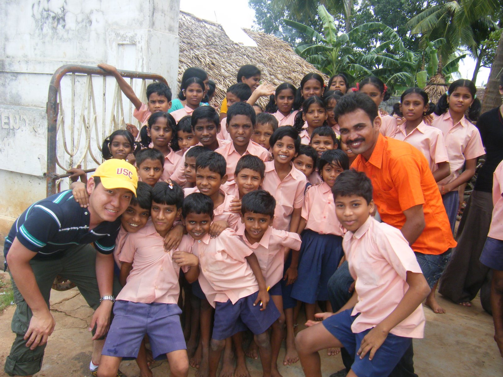 Yuki Sakurai Volunteers in India